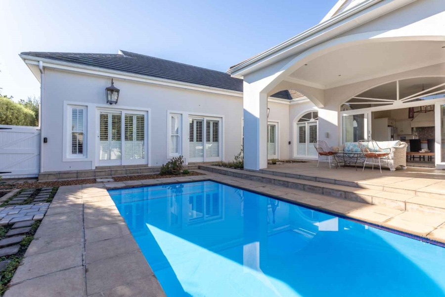 To Let 3 Bedroom Property for Rent in Val De Vie Estate Western Cape